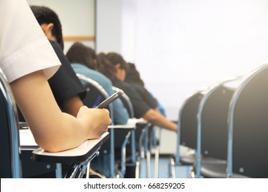 Système de Surveillance Intelligente d'Examens par IA